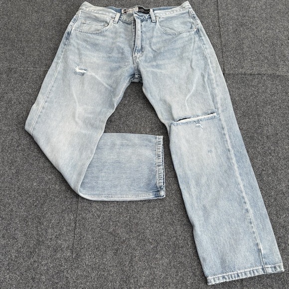 Levi's Other - Levi's SilverTab Relaxed Straight Fit Jeans Mens Fits 36x30 Distressed Y2K Style